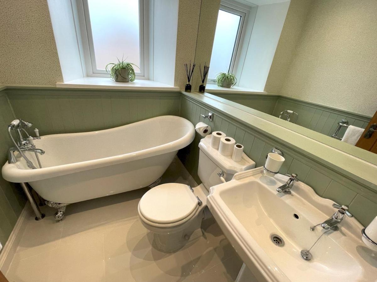 Pass The Keys Beautifully Presented 3Br Luxury Apartment Kirkcudbright Εξωτερικό φωτογραφία